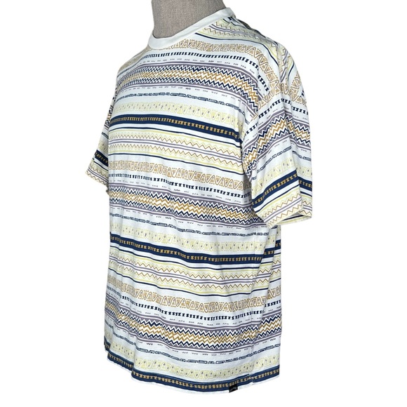 Billabong Men’s Crew Neck Short Sleeve Shirt With Abstract Stripes Small VGC - Picture 6 of 9